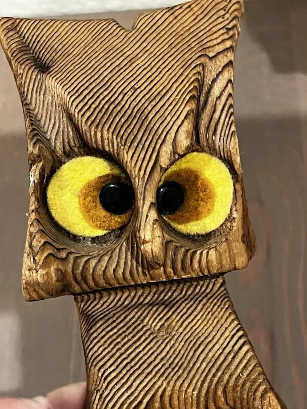 TWO Hand Carved Wooden Owls Big Eyes Folk Art 70s/80s Hanging Shelf Sitter MCM